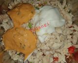 A picture of step 2 of Chicken Veggie Mayo Sandwich.