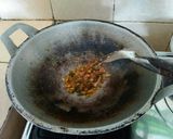 Foto langkah ke 3 dari resep Nasi goreng pedes2 enak... tanpa msg dan kecap.