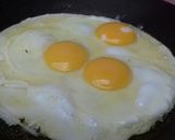 Foto langkah ke 2 dari resep Telur Kemangi ala Thailand.