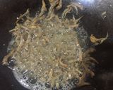 Foto langkah ke 2 dari resep Tumis bunga pepaya.
