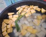 Foto langkah ke 2 dari resep Kolak Komplit (Pisang, Singkong, Ubi).