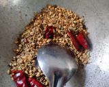 A picture of step 1 of Kadai paneer.