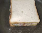 A picture of step 6 of Aloo sandwich.
