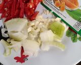 Foto langkah ke 1 dari resep Kentang Wortel Bumbu Kari.