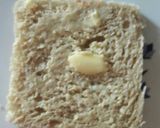 A picture of step 2 of Sandwich cake.