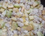 Foto del paso 2 de la receta: Pollo con batata y zapallito