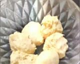 A picture of step 3 of Stuff Bun.
