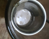 Foto langkah ke 5 dari resep Roasted Coconut Milk Tea.