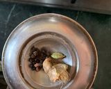 รูปขั้นตอนการทำที่ 1 ของ Masala Chai สูตรชาวอินเดีย