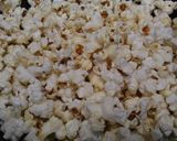 Foto langkah ke 1 dari resep Popcorn karamel ala pak gordon ramsay.