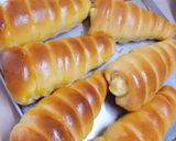 Hình bước làm 7 của món Bánh mì xoắn ốc với khuôn tự làm