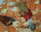 Une image de l'étape 2 de Soupe aux lentilles corail.