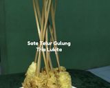 Foto langkah ke 3 dari resep Sate Telur Gulung (Cemilan Mudah Hanya 3 Bahan).
