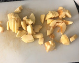 Foto del paso 3 de la receta: 176. Cuscús con manzana, hierbabuena y contramuslo de pollo (principal carne)