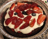 Foto del paso 11 de la receta: Tarta de chocolate con crema y frutos rojos