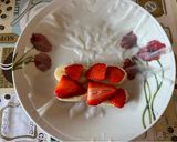 A picture of step 2 of Fruit spring rolls.
