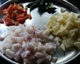 A picture of step 1 of Kanda poha.