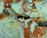 Foto del paso 4 de la receta: Pizza de verduras con base de avena😀