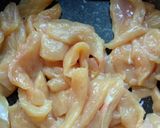Foto del passaggio 2 della ricetta Straccetti di Petto di Pollo alla contadina