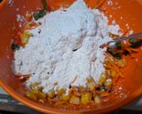 Foto langkah ke 3 dari resep Bakwan Jagung.