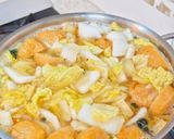A picture of step 10 of Stone Pot Hot Pot (with XO Sauce).