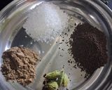 A picture of step 1 of Cardamom chai.