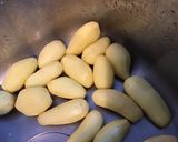 Une image de l'étape 1 de Duos de purées curcuma et spiruline.