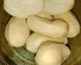 A picture of step 1 of Potato Pancakes (Deruny).