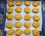 Foto del paso 3 de la receta: Galletitas de banana y miel