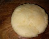 साखरेच्या पाकात बुडवलेली बदाम, काजू पुरी : (pakatil badam kaju poori recipe in marathi) रेसिपी स्टेप 2 फोटो 
