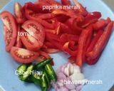 Foto langkah ke 1 dari resep Ikan gurami paprika merah.