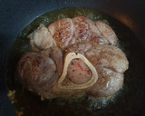 Foto del paso 4 de la receta: 🇮🇹 Ossobuco a la milanesa 🇮🇹