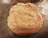 Foto del paso 2 de la receta: Pollo frito muy especiado con papas pay 
