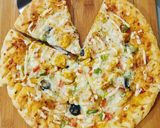 A picture of step 9 of Cheesy Bites Petals Pizza 🍕🍕.