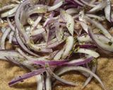 Foto del paso 3 de la receta: Pizza Fugazzeta Casera Integral Argentina