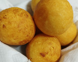 Foto del paso 3 de la receta: Bolitas crujientes de queso