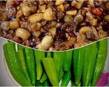 Hình bước làm 4 của món Tôm Khô Kho Quẹt Chấm Đậu Bắp Luộc