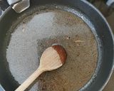 Une image de l'étape 5 de Filets de dinde accompagnés de poires et d'une sauce au fromage.