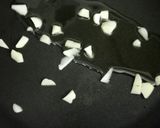 Foto del paso 6 de la receta: 🫘Alubias de Anguiano (caparrones) estofadas🧅🥔🫑
