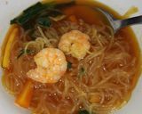 Foto langkah ke 5 dari resep Bihun goreng udang.