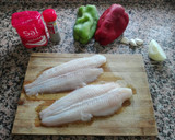 Foto del paso 1 de la receta: Filetes de panga con pimientos