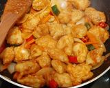 Foto langkah ke 7 dari resep Ayam Saos Asam Manis (Tanpa Nanas).
