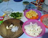 Foto langkah ke 1 dari resep Sop Ayam.