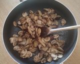 Foto del passaggio 2 della ricetta Lasagne con Funghi, Speck e fontina
