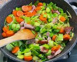 A picture of step 14 of Vegetable and Bacon Soup with Spices.