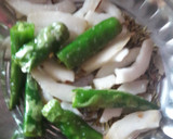 வெண்டக்காய் கூட்டு ரெசிபி ஸ்டேப் 1 புகைப்படம்