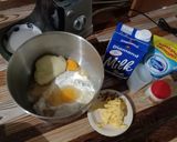 Foto langkah ke 2 dari resep ROTI SOBEK KENTANG ISI COKLAT lembut berhari hari.