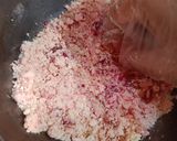 Foto langkah ke 5 dari resep Donat Tape Singkong Merah Putih.