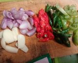 Foto langkah ke 3 dari resep Tumis teri kacang.
