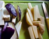কালোজিরে বেগুন আলুর ঝোল(kalo jeere begun aloor jhol recipe in Bengali) রেসিপি ধাপ - 1 ছবি